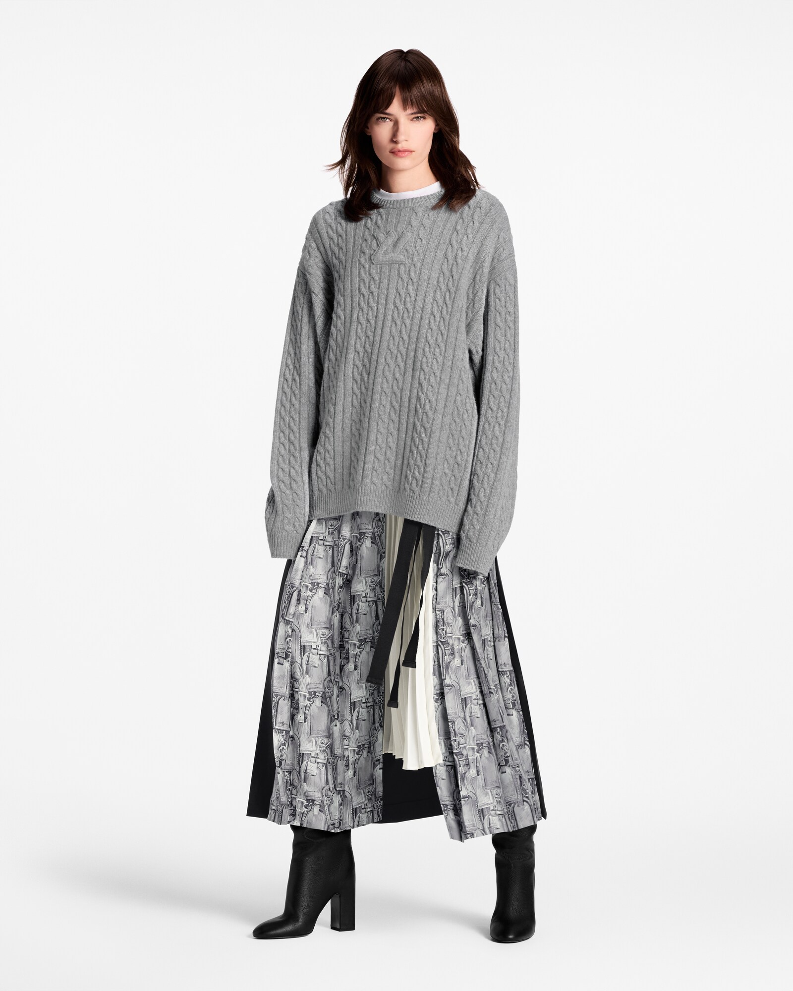 Signature Cable Knit Pullover - Women - Ready-to-Wear | LOUIS